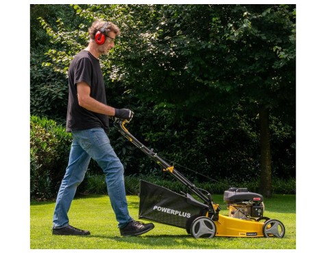 Cortacésped A Gasolina Powerplus poweg60220