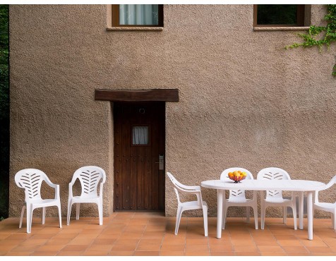 Taula Jardí Olot Oval Blanc