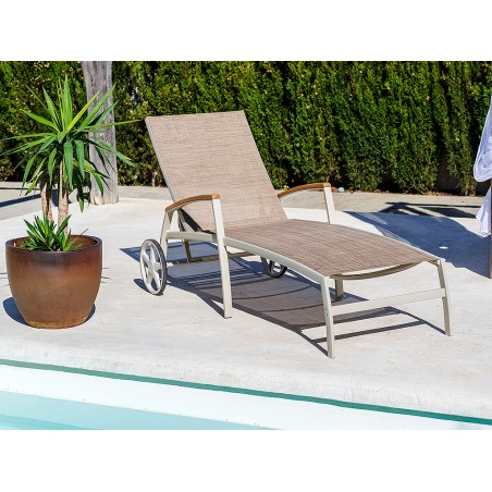 Tumbona Jardín Essence Eucalipto Beige