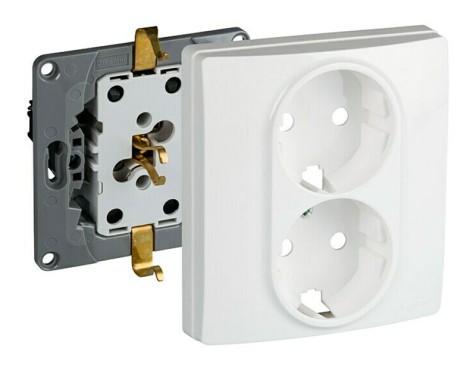 Base Enfuche Schuko Doble Legrand Niloé Blanco