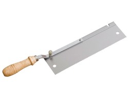 Sierra De Mano Con Mango