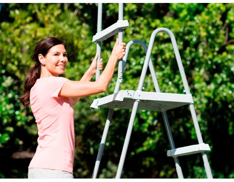 Escalera Piscina Intex 28076