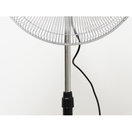 Ventilador De Peu Sandi Negre I Cromat