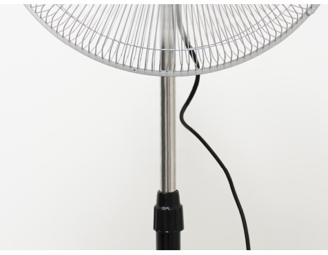Ventilador De Peu Sandi Negre I Cromat