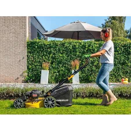 Cortacésped A Gasolina Powerplus powxg60241